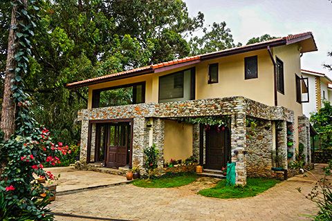 Gunina - House for Sale in Coonoor with garden - House for sale in Adar Estate, Coonoor
