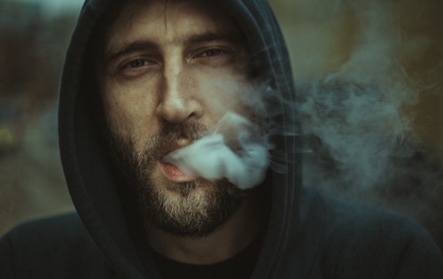 Earn Cryptocurrency Posting Stoner Content With Blockchain Startup Smoke Network