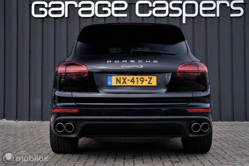 Porsche Cayenne 4.2 D S | Panoramisch dak | Bose | 850 Nm afbeelding 4