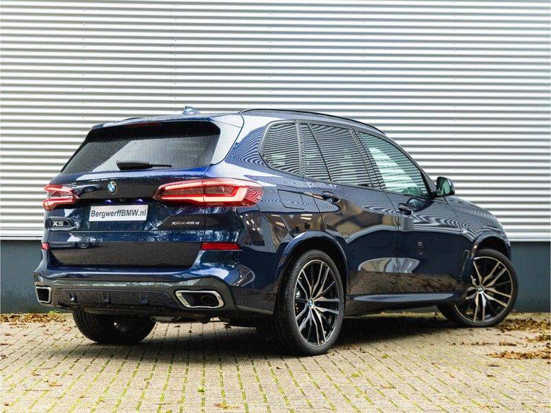 BMW X5 xDrive45e M-Sport - Panorama - Harman Kardon - Camera afbeelding 2