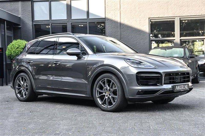 Porsche Cayenne E-HYBRID SPORTDESIGN+PANO.DAK+4WSTURING afbeelding 14