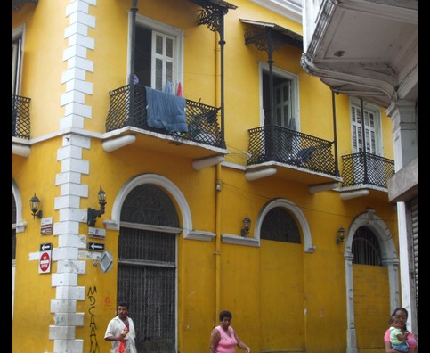 Panama Streets 11