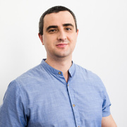 Iurii Oliiar photo 1