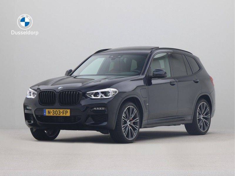 BMW X3 xDrive 30e High Executive M-Sport Individual afbeelding 1