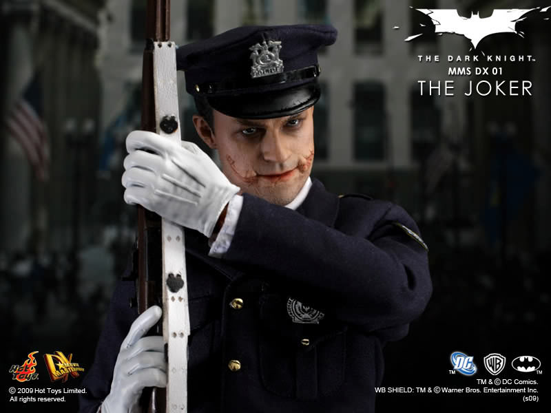 Hot Toys The Dark Knight DX01 The Joker 1/6th Scale Collectible Figure