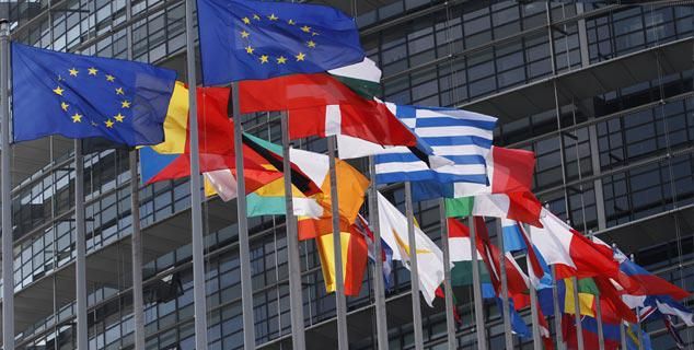 oh my god twitter doesn’t include alt text from images in their API