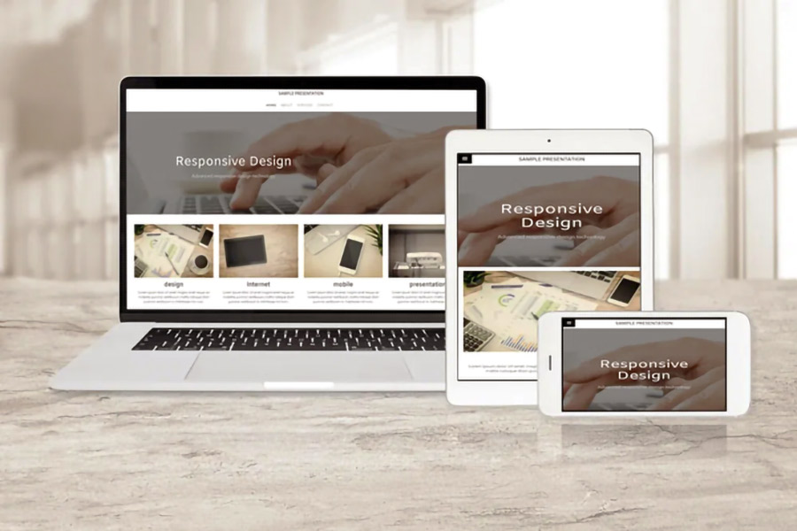 Website with pictures on homepage