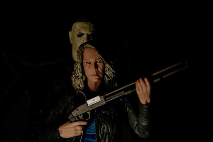 Laurie Strode vs Michael Myers