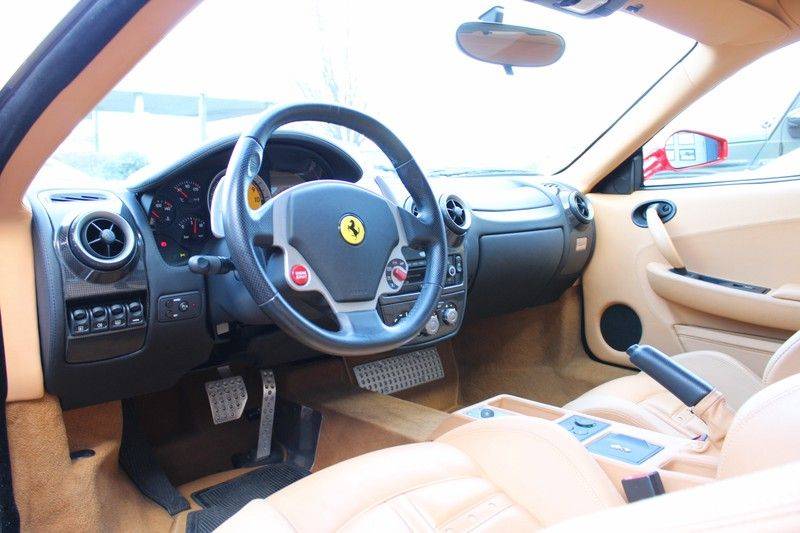 Ferrari F430 F1, Origineel NL geleverd, full ferrari history afbeelding 4