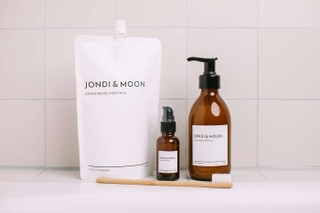 JONDI & MOON Cover