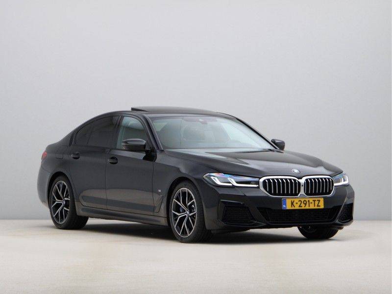 BMW 5 Serie 530i High Executive M-sport afbeelding 7