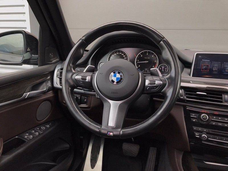 BMW X5 M50D VERKOCHT M-Sport, 381PK, Pano, Harman/Kardon, 360* Camera, Soft-Close, Head-Up, Lane Assist, LMV'20 BTW! afbeelding 11