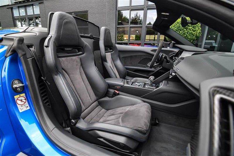 Audi R8 V10 PERFORMANCE B&0+SCHAALSTOELEN+CARBON NP.336K afbeelding 4