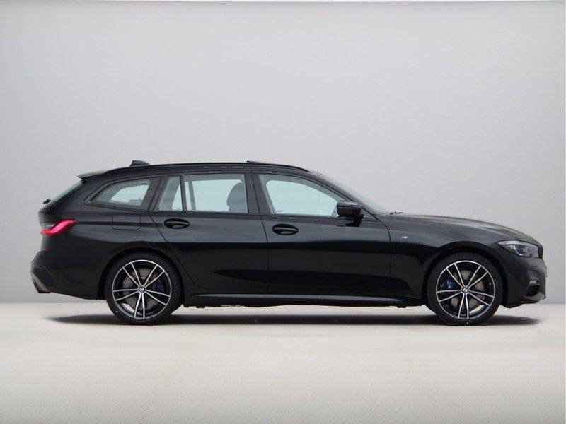 BMW 3 Serie Touring 320e High Executive Model M Sport afbeelding 8