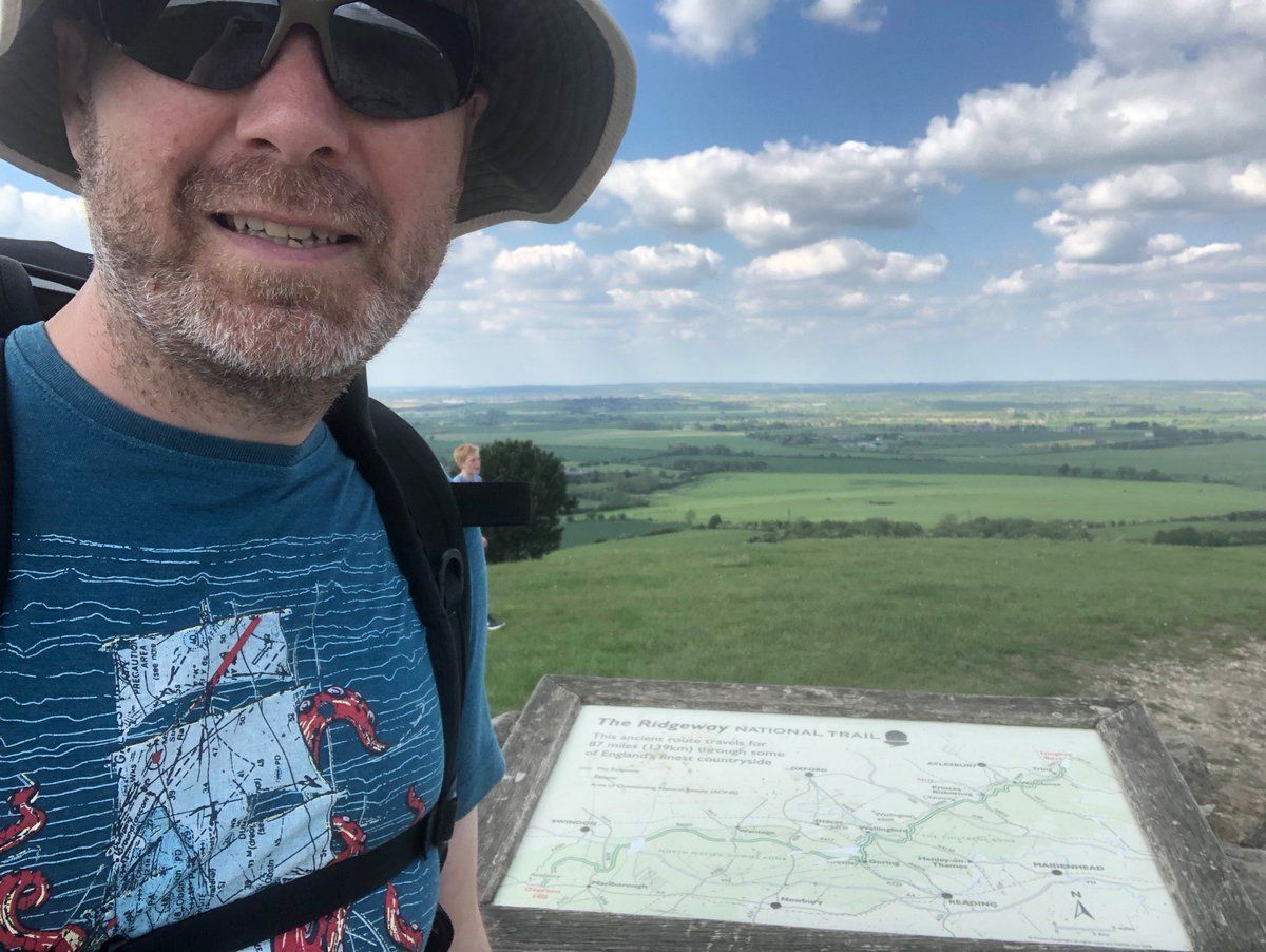 oh my god twitter doesn’t include alt text from images in their API