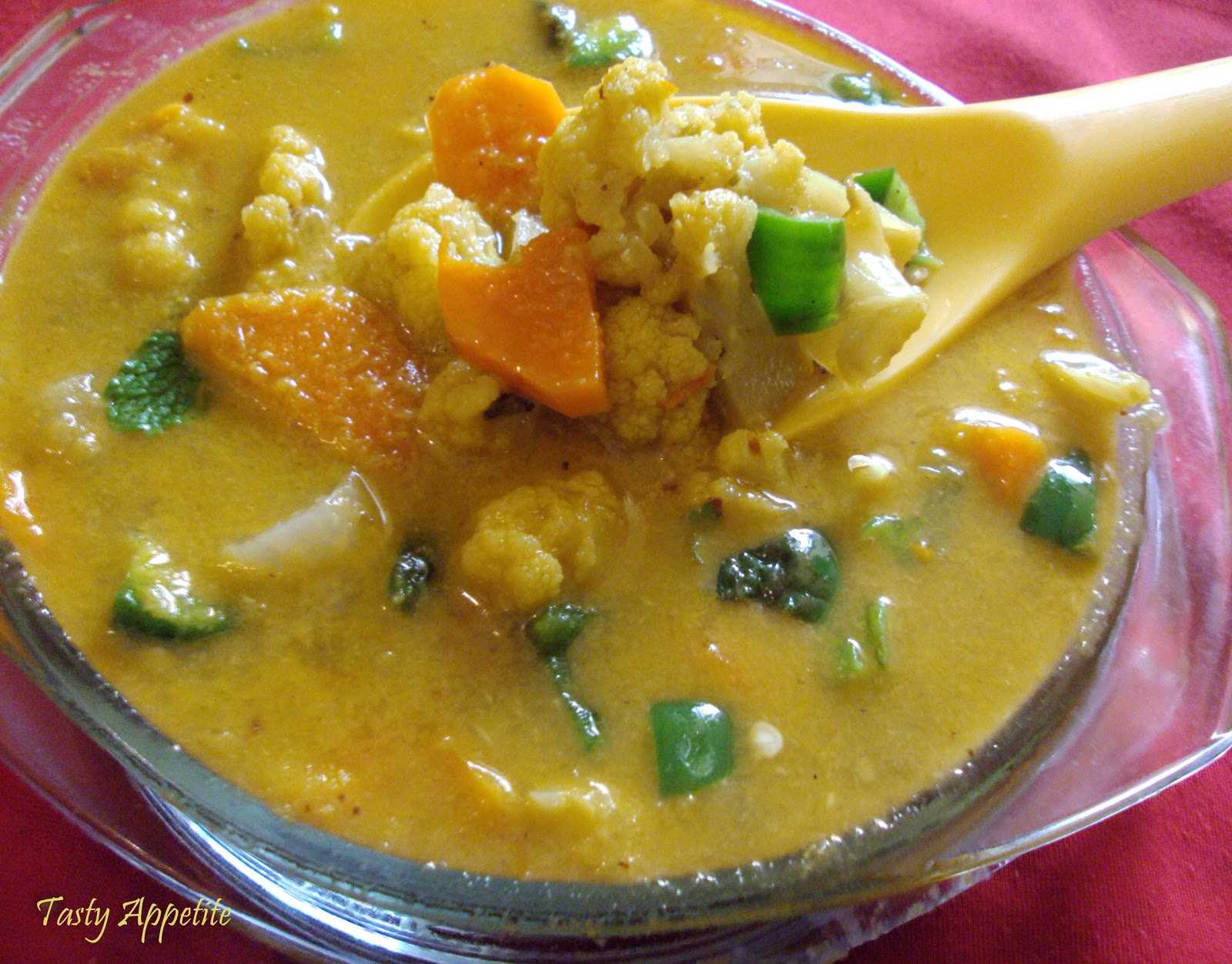 Vegetable Korma Restaurant Style Tasty Appetite