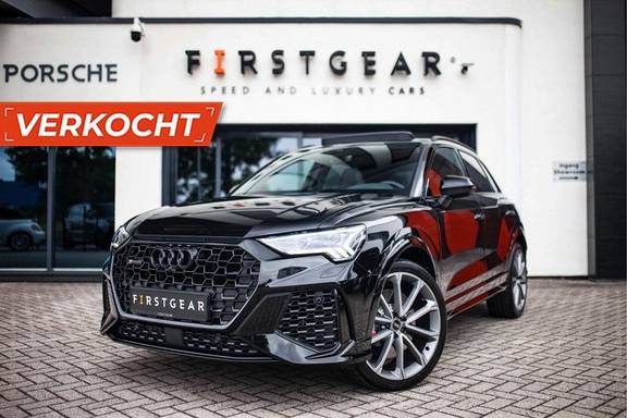 Audi RS Q3 2.5 TFSI Quattro *B&O / Pano / ACC / RS Sportstoelen / Sportuitlaat / Trekhaak*