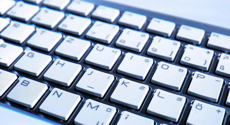 Keyboard only focus styling example White keyboard