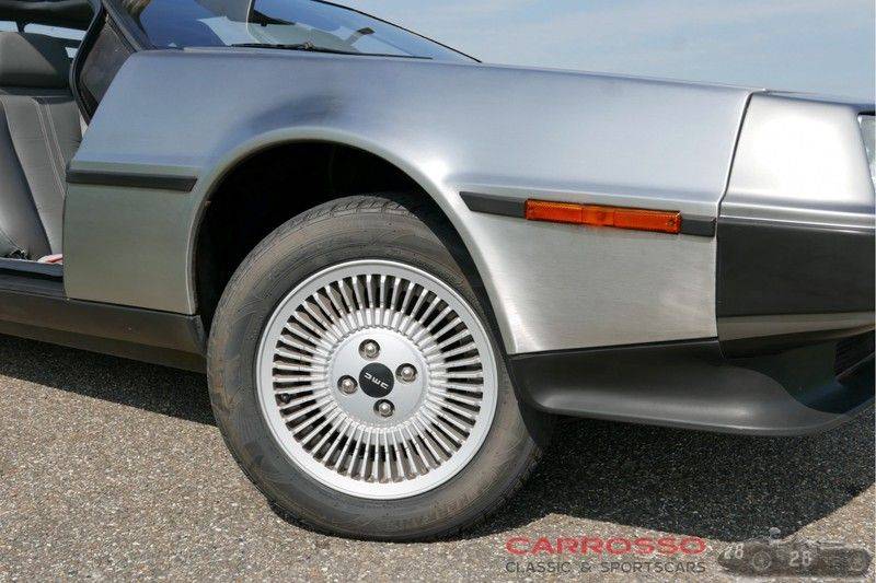 DeLorean DMC De Lorean DMC-12 5 speed M/T  low 10.877 miles afbeelding 6