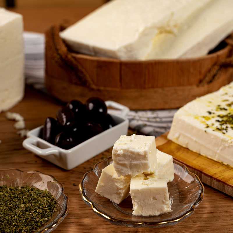griechische-lebensmittel-griechische-produkte-feta-im-fass-gereifter-gupirus-3kg