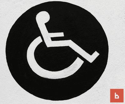 ¿Es obligatorio instalar rampa para personas con discapacidad en la comunidad de vecinos?