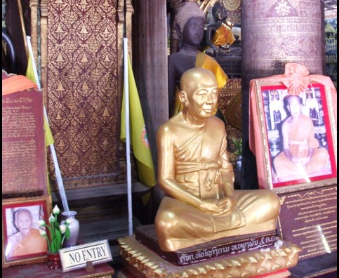 Laos Luang Prabang Temples 26