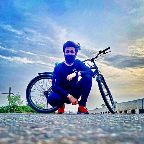No matter how stressful the week has been. The weekend has come, so let the long ride begin. Cycling 🚴‍♂️ is an escape from the world, a chance to forget about all your worries, problems and focus on pedalling and taking in the views. 

Ignore the rogue hair!!! 😂😂 Have an awesome weekend.

#ashmeetsehgaldotcom 
#cycling #cyclinglife #bike #mtb #cyclingphotos #bikelife #roadbike #ciclismo #cyclist #bicycle #mountainbike #roadcycling #instacycling #mtblife #cyclingshots #cyclingpics #fitness #cycle #strava #triathlon #outsideisfree #bikeporn #ride #sport #bicicleta #bikes #fromwhereiride #running #nature