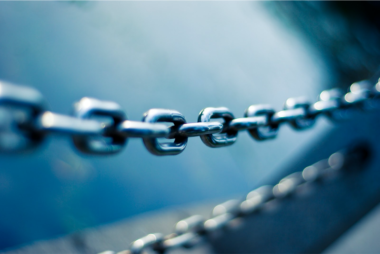 Stretched out chain