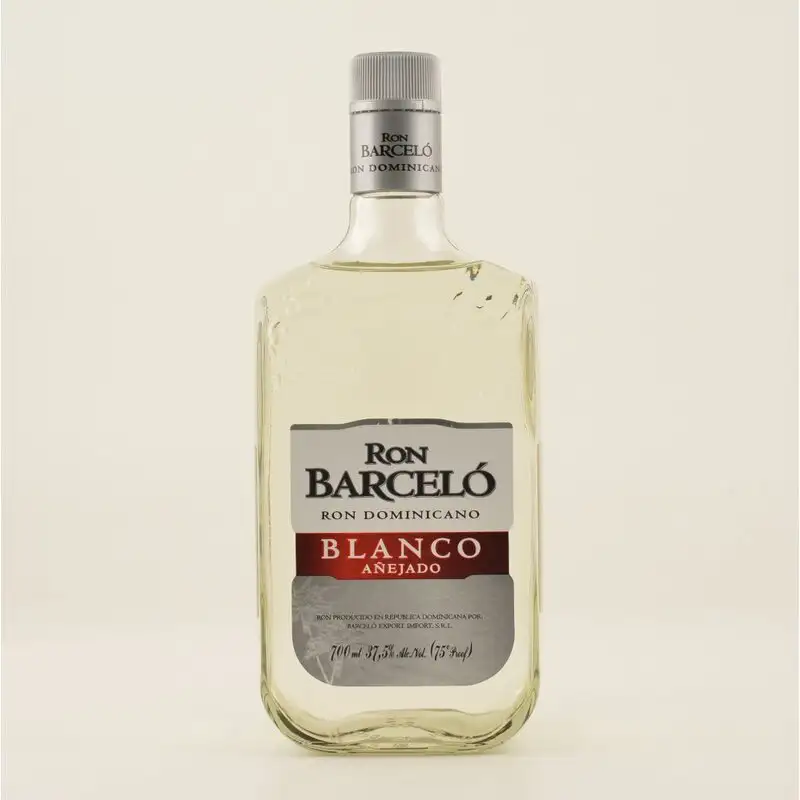 Image of the front of the bottle of the rum Ron Barceló Blanco