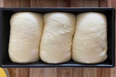 Why are loaf pan sizes measured in pounds?