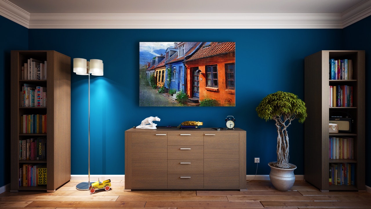 room with blue walls