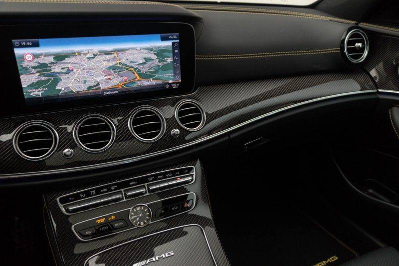 Mercedes-Benz E-Klasse E63s AMG EDITION 1 4Matic 612pk (MAGNO MAT) Panoramadak Distronic Nightpakket Schaalstoelen Burmester Carbon ComandOnline Keyless 20" Parktronic Pdc afbeelding 23