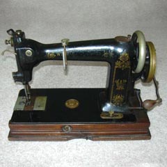 Photo Gallery Of Antique Sewing Machines