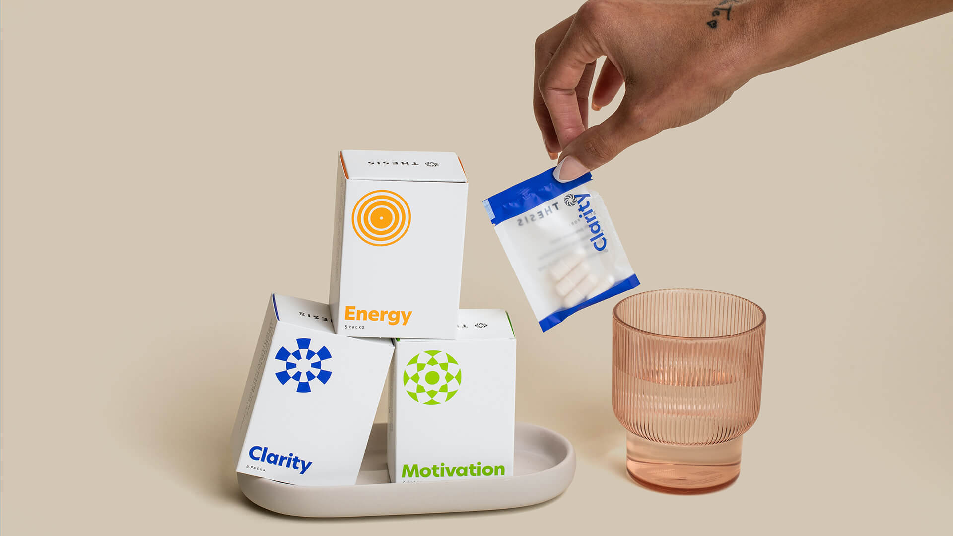 Supplement minimalist branding on packaging