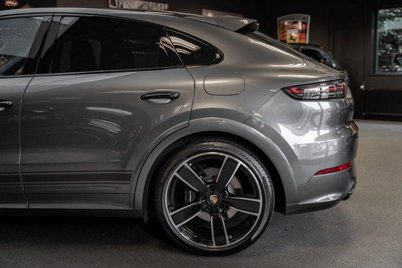 Porsche Cayenne Coupé Hybrid Sport Design Porsche Exclusive 3.0 E-Hybrid afbeelding 16