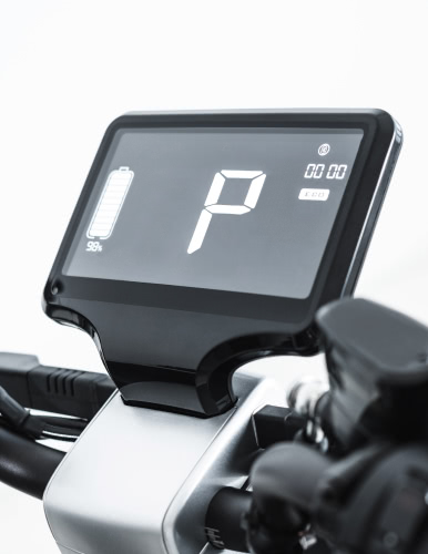 Wunder Vehicles Yadea moped screen