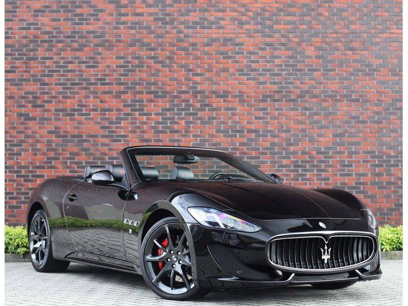 Maserati GranCabrio 4.7 Sport *Bose*Rood stiksel* afbeelding 1