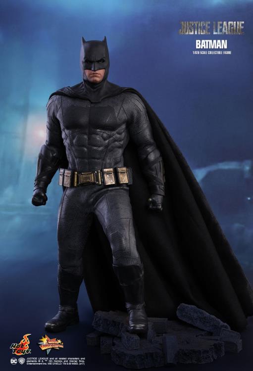 Hot toys best sale batman justice league