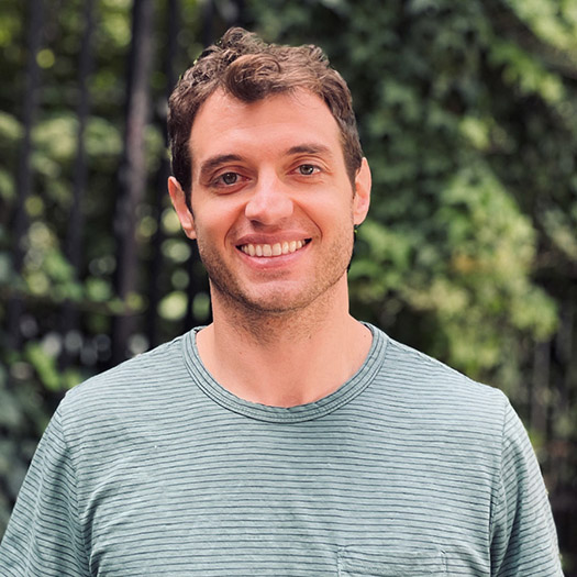 Headshot of Eric Levenseller.