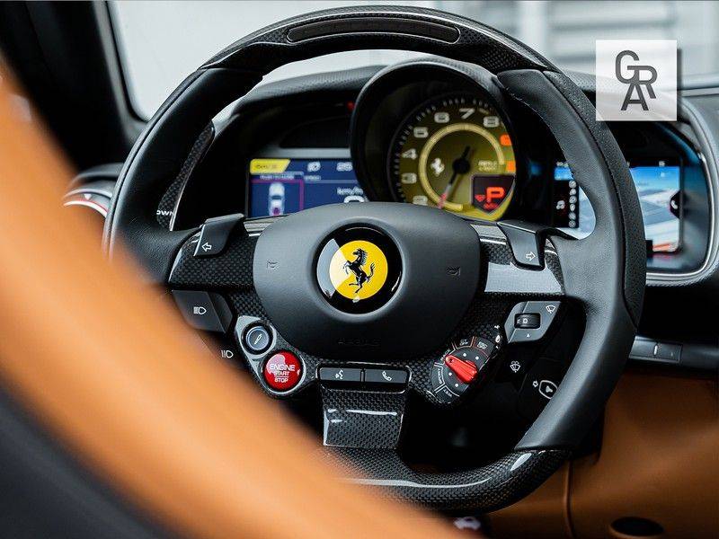 Ferrari 812 Superfast 6.5 V12 HELE | Daytona Carbon Seats | Lift | afbeelding 14
