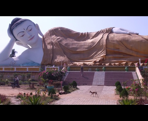 Burma Bago Buddhas 17