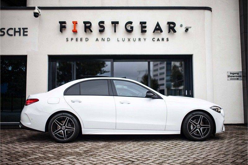 Mercedes-Benz C-Klasse 220d AMG Line *Pano / Burmester / DAB / Night Pakket / LED* afbeelding 3