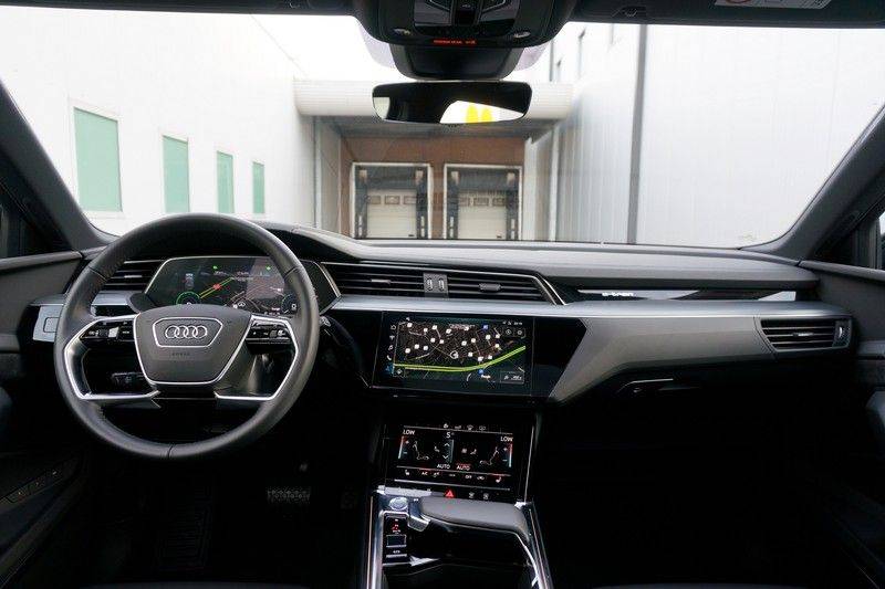 Audi e-tron 55 quattro *4% bijtelling *€180 netto bijtelling afbeelding 16