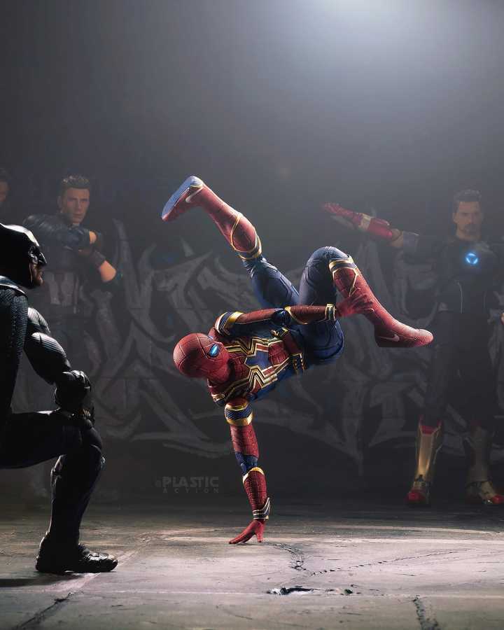 Mezco vs. Neca vs. Shf Basketball