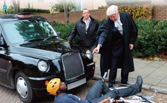 oh my god twitter doesn’t include alt text from images in their API