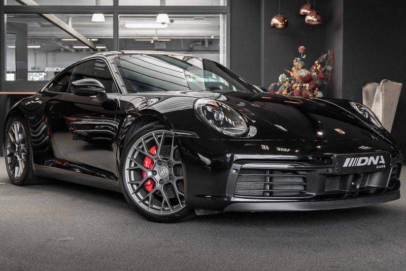 Porsche 911 992 S Coupe Akrapovic Race Cat Sport Chrono Pano Sport Uitlaat Adatieve Sportstoelen 3.0 Carrera S afbeelding 1