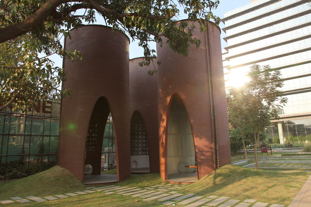 Installation view: silo 01 PAST, TRINITY: Godrej Legacy Park silos, 2015
