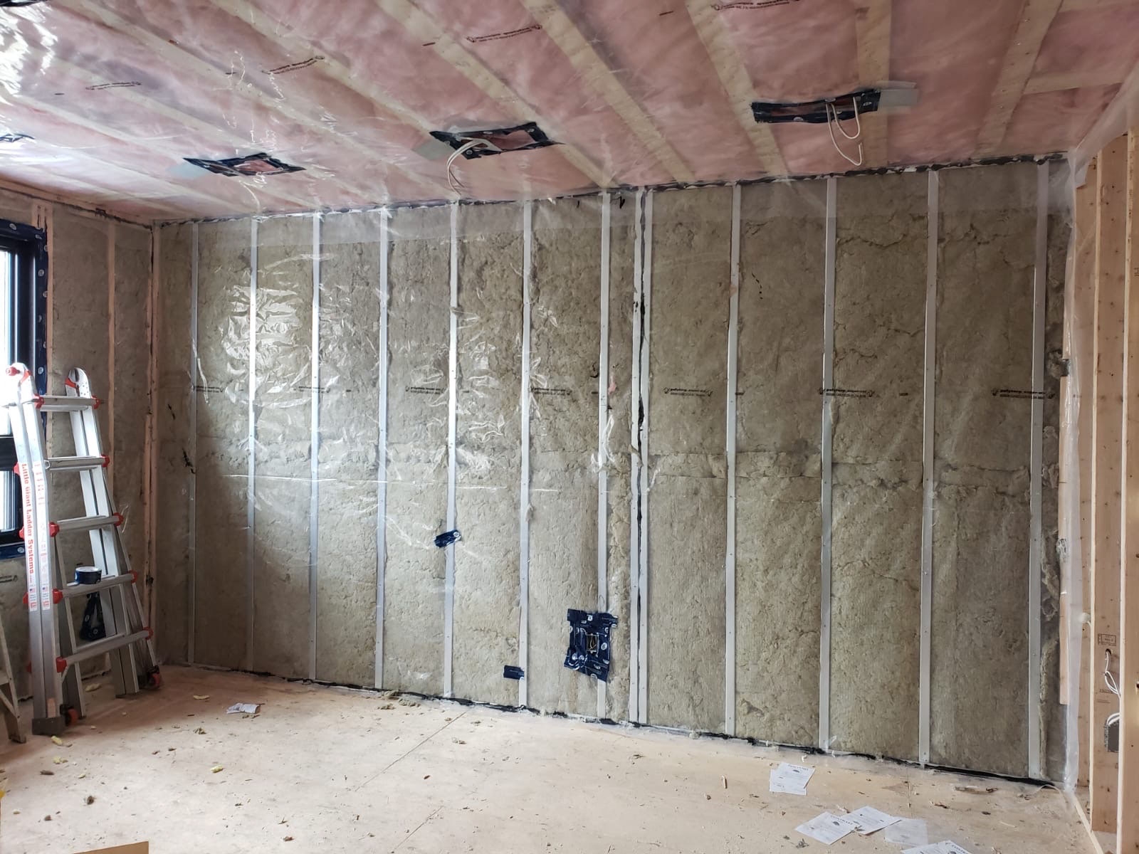 attic-insulation-RichmondHill