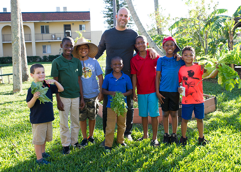 Moshe and kids