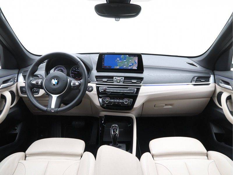 BMW X1 sDrive20i High Executive xLine afbeelding 13